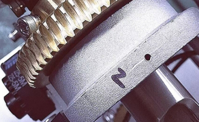 Зубчатый привод против крепления PTZ с ременным приводом: как выбрать? Углубленный анализ инженерами (профессиональное руководство 2025 г.)