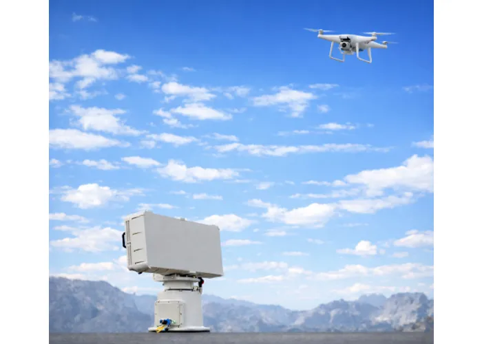 Обнаружение, обнаружение и отслеживание дронов с высокой точностью